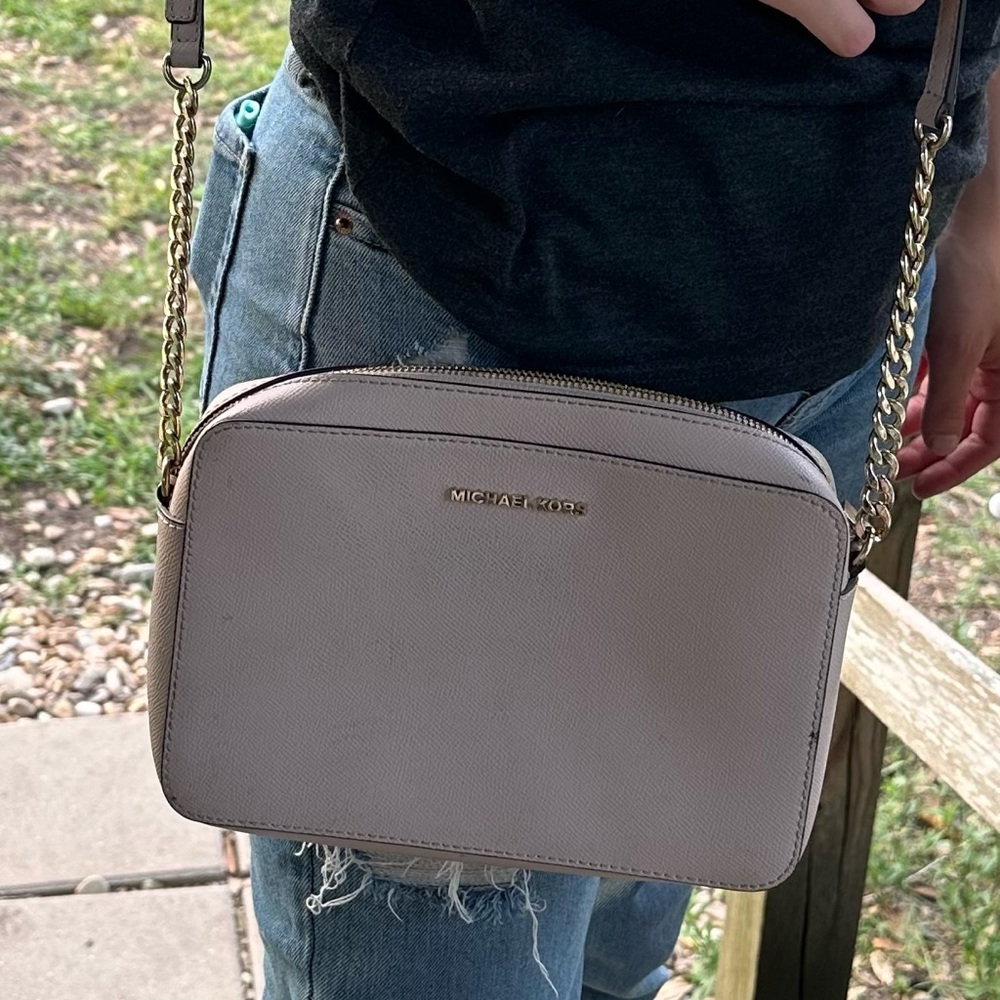 Michael Kors Purse 👛